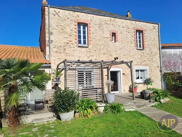 LA GARNACHE - Maison 6 chambres