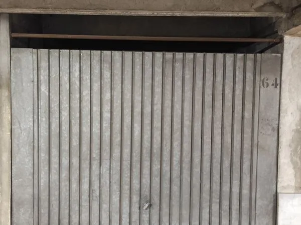 🚗 BOX FERMÉ - 14,45 m² - RÉSIDENCE SÉCURISÉE - VAL DE FONTENAY