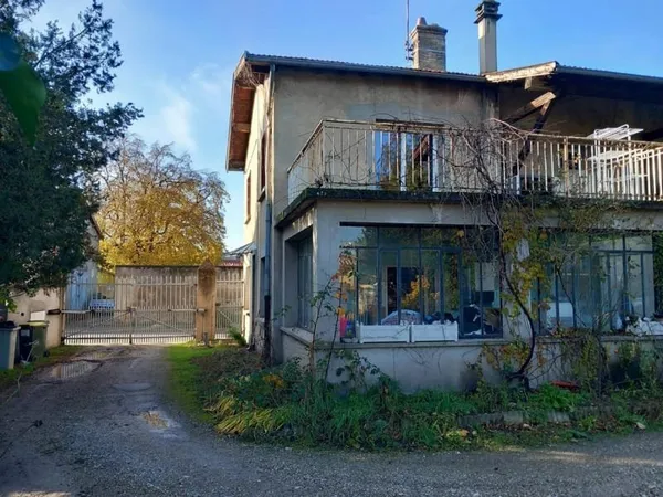Maison 8 pièces 200 m²