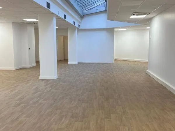 Bureaux 157 m²