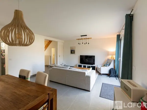 Maison 4 pièces 96 m²