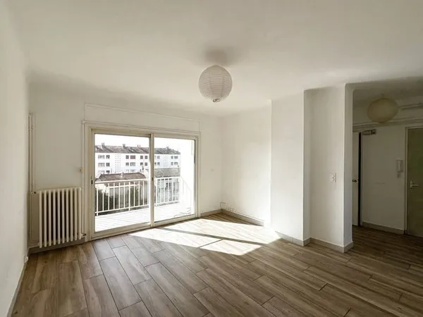 Appartement 4 pièces 81 m²