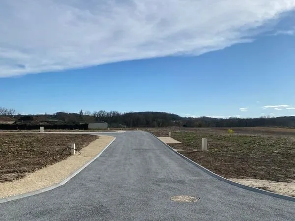 Terrains à bâtir viabilisés, situés à seulement 15 min de Bergerac