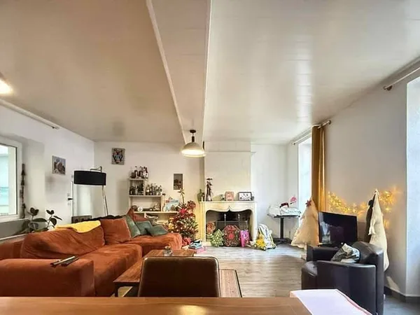 Maison 5 pièces 151 m²