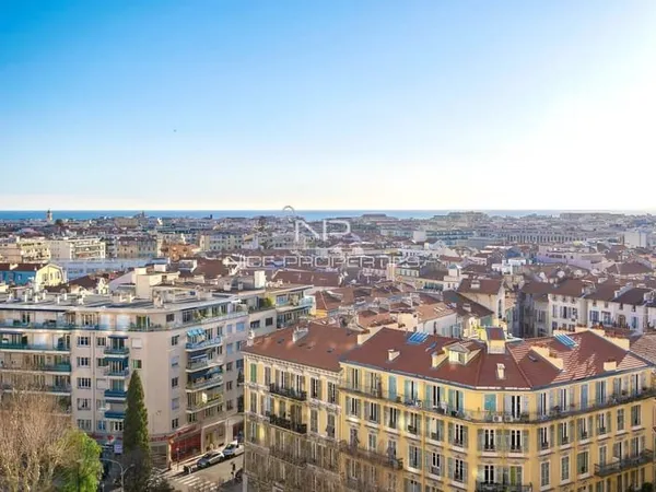 Nice Bas Cimiez, superbe appartement Bourgeois de 266 m2, vue mer