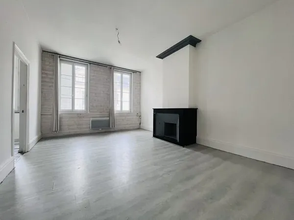 Bien immobilier de rendement Vente Rochefort   281430€