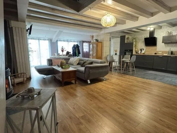 Maison 6 pièces 155 m²