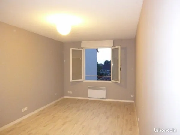 Studio 1 pièce 26 m²