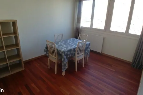 Appartement T4 en location (75013)