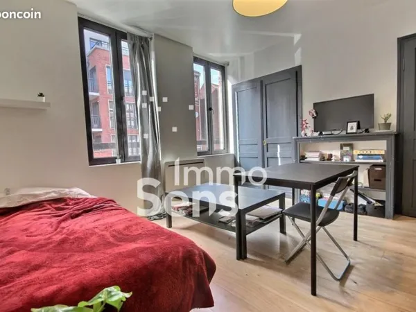 Studio 1 pièce 27 m²