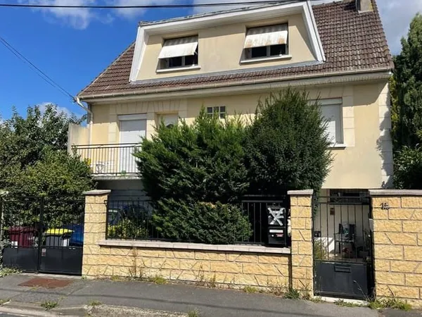 Maison 7 pièces 115 m²