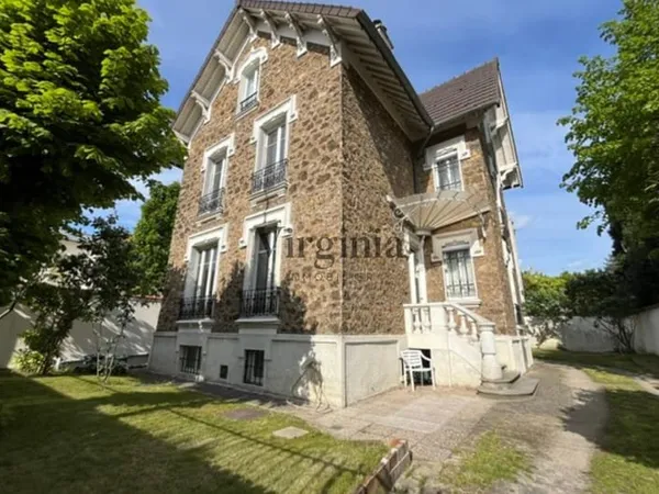 Nogent Sur Marne - Maison 7 pièces 180 m2