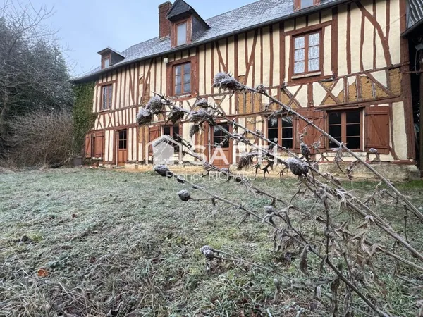 Maison à restaurer avec dépendances - 2800 m² de terrain - proche Saint-Arnoult