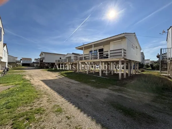 Chalet avec 4 chambres très proche plage