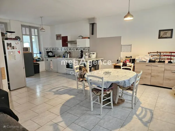 MAISON DE PLAIN PIED A THOUARS