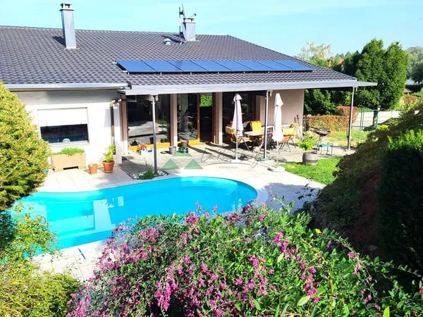 Maison d'architecte 222m2 sur 9 ares