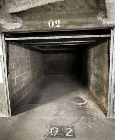 Box garage