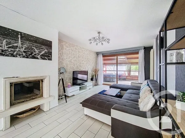 Immeuble de rapport 120 m²