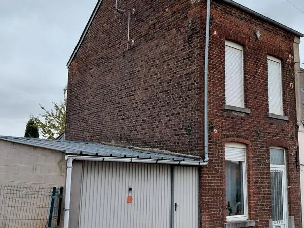 Maison 5 pièces avec grand garage