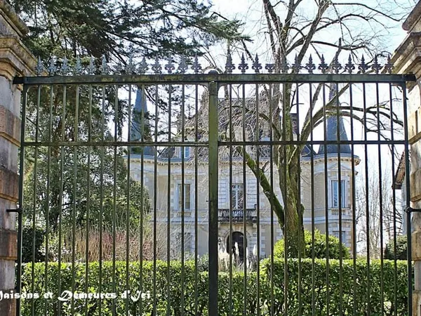 Demeure 20 pièces 800 m²
