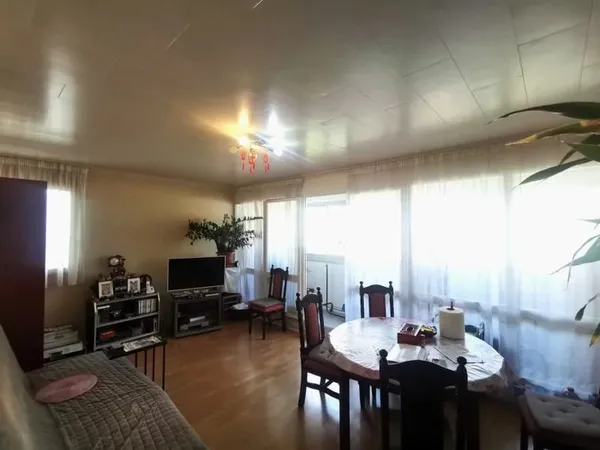 94400 VITRY APPARTEMENT 4 PIECES 86.92 M² AVEC UN BALCON DE 11 M² ET UN PARKING