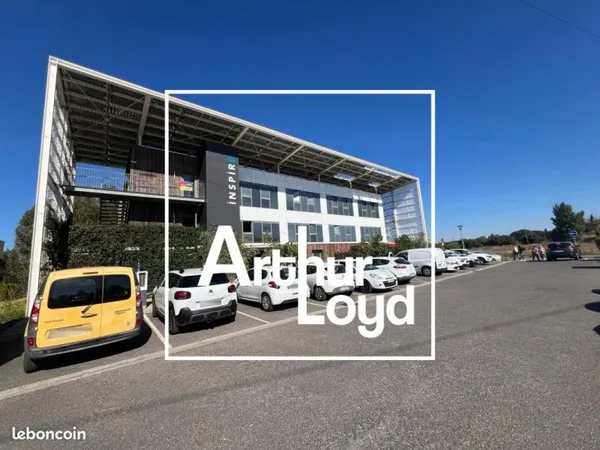 Bureaux 80 m²