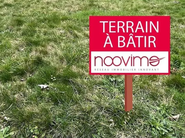 Terrain 833 m²