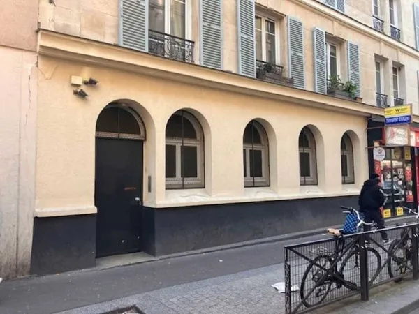 Local commercial 135 m²