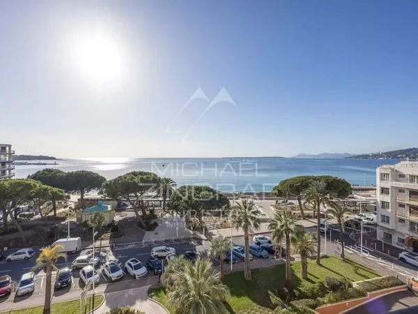 Juan-les-Pins, Le Center Bay - Vue Mer Panoramique