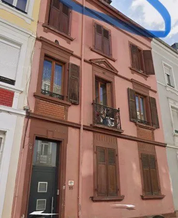 APPARTEMENT F3 3ieme étage renové