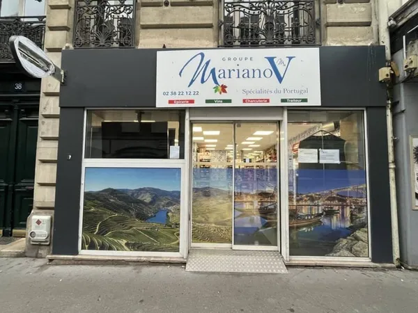 Boutique 2 pièces 130 m²