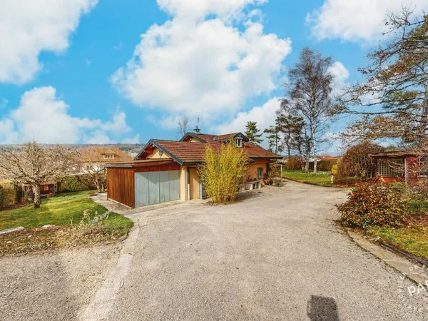 Maison 4 pièces 115 m²