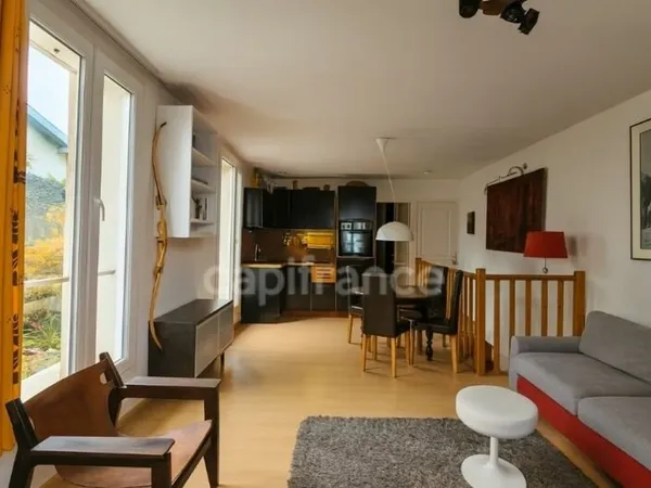 Maison à vendre 4 pièces ARCACHON (33) hyper centre de 64 m2 avec terrasse