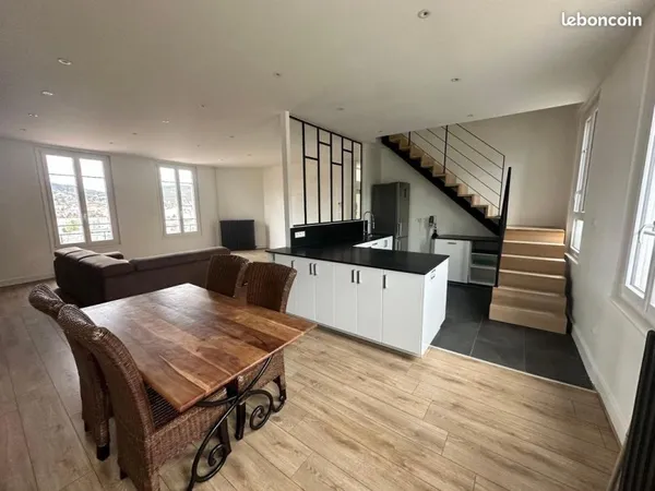 Appartement 5 pièces 130 m²