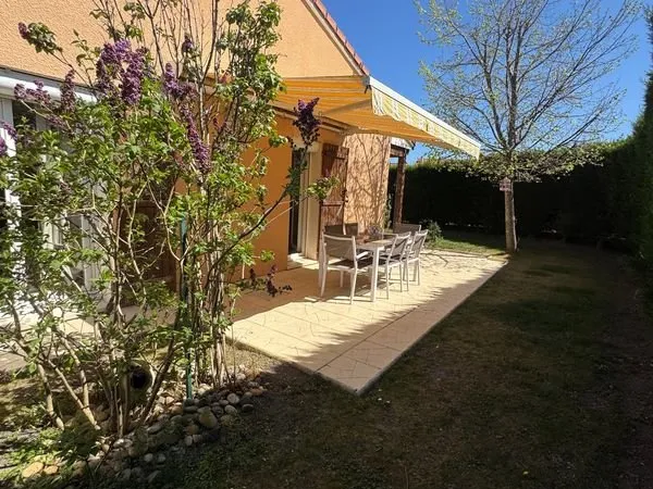 Charmante maison plain-pied + jardin + dépendance