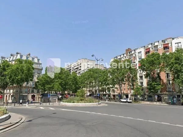 Local commercial 95 m²