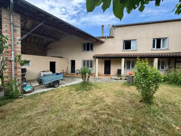 maison familiale 4 chambres avec jardin et garage sans vis à vis