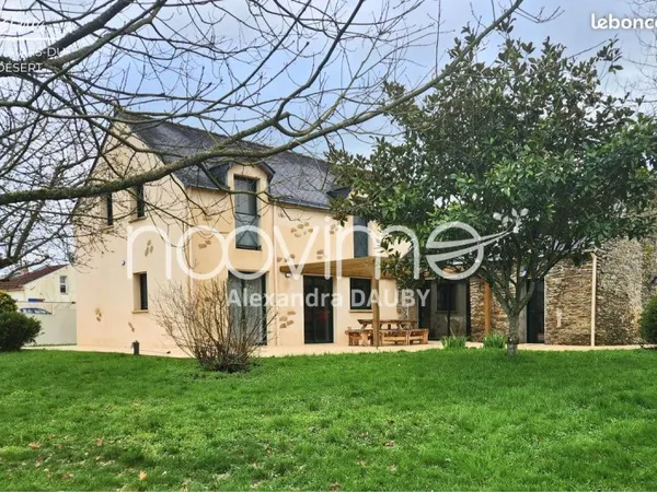 Maison 6 pièces 180 m²