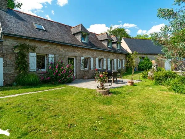 Corps de ferme 9 pièces 270 m²