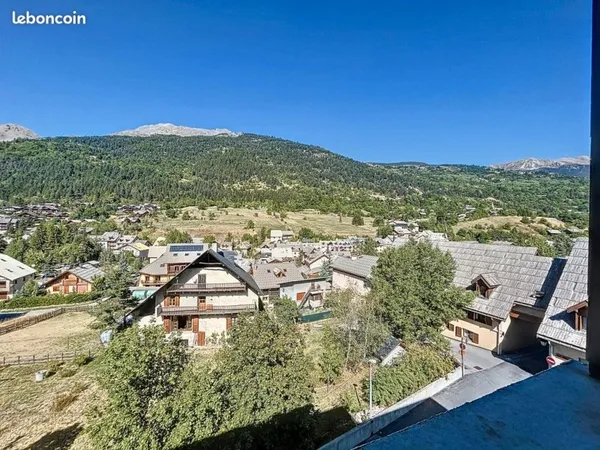 Studio La Salle les Alpes, au pied des pistes
