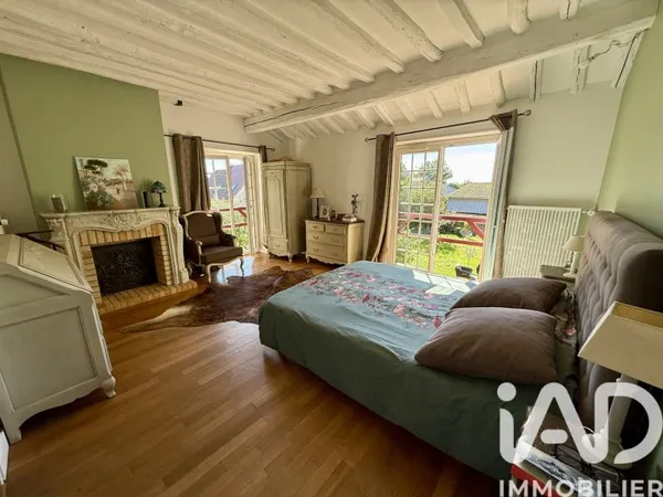 Maison 7 pièces 209 m²