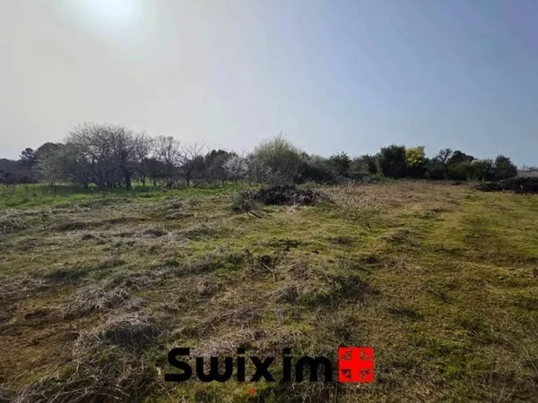 Terrain constructible 6108 m²