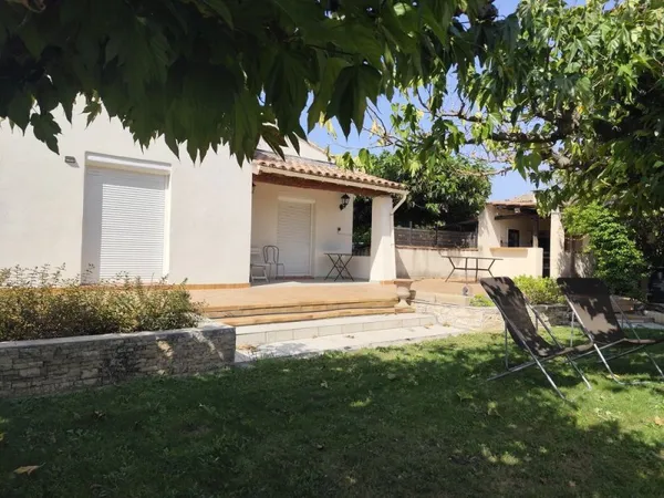 VILLA Hors Lotissement 113 m2 Travaillan Vaucluse (84)