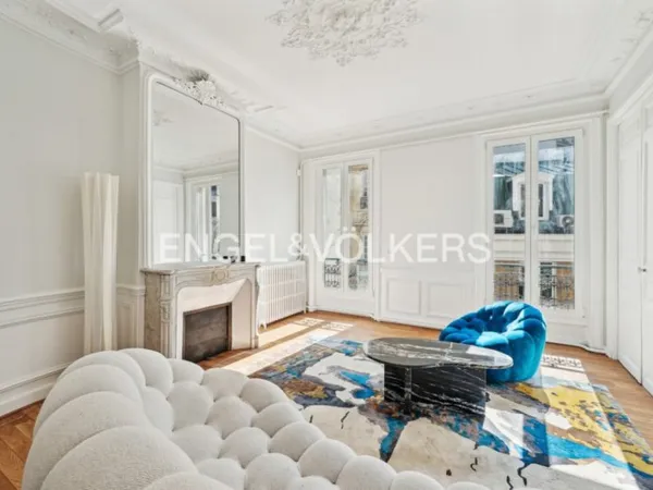 Proche de l'Avenue Foch - Appartement entièrement rénové