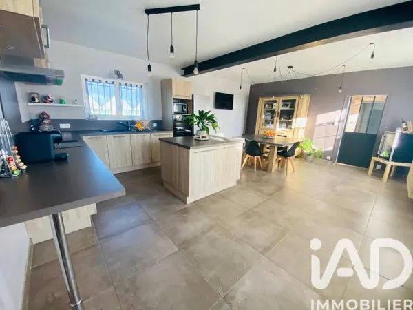 Maison 6 pièces 135 m²