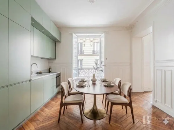 NEUILLY SABLONS - 5 PIÈCES DE 113 M2 - FORT POTENTIEL - SECTEUR