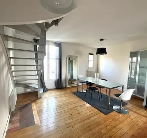 Loue appartement meublé