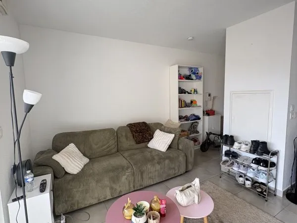 Appartement 2 pièces avec terrasse et parking - Immeuble mod