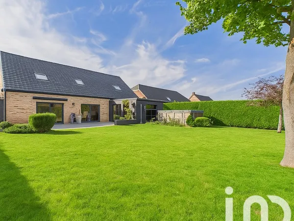 Maison 6 pièces 213 m²