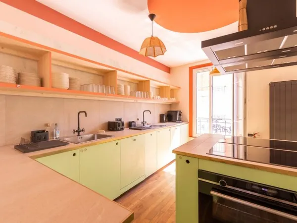 Appartement 19 pièces 414 m²